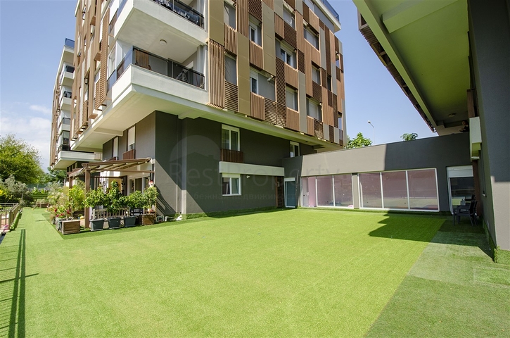 شقق فاخرة 3 + 1 و 4 + 1 في اونجالي كونيالتي أنطاليا