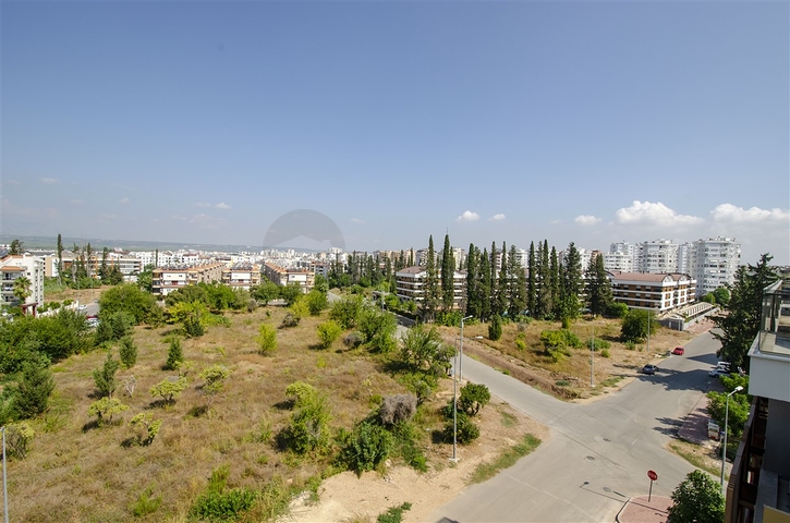 شقق فاخرة 3 + 1 و 4 + 1 في اونجالي كونيالتي أنطاليا