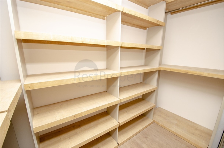 شقق فاخرة 3 + 1 و 4 + 1 في اونجالي كونيالتي أنطاليا