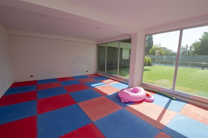 شقق فاخرة 3 + 1 و 4 + 1 في اونجالي كونيالتي أنطاليا