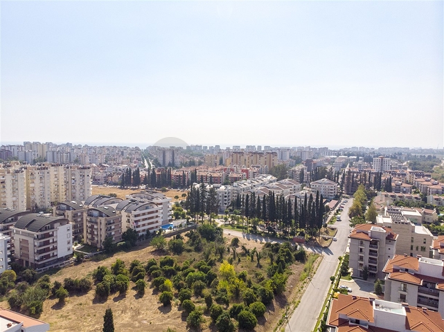 شقق فاخرة 3 + 1 و 4 + 1 في اونجالي كونيالتي أنطاليا