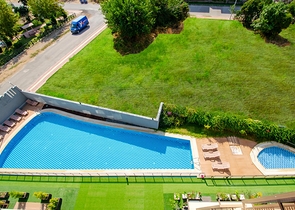 شقق فاخرة 3 + 1 و 4 + 1 في اونجالي كونيالتي أنطاليا