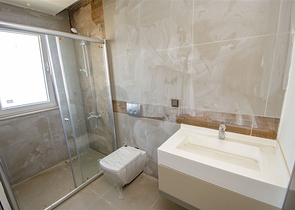 شقق فاخرة 3 + 1 و 4 + 1 في اونجالي كونيالتي أنطاليا