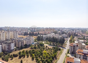 شقق فاخرة 3 + 1 و 4 + 1 في اونجالي كونيالتي أنطاليا