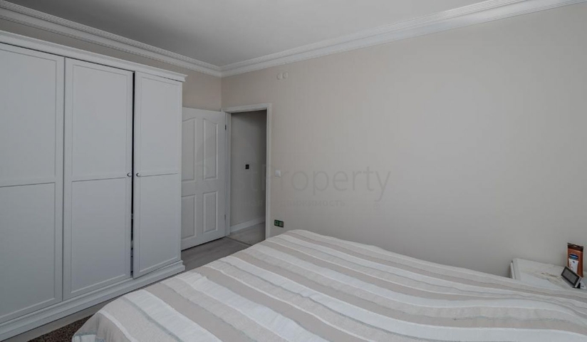 في مركز اسطنبول - بشيكتاش - دوبلكس خمس عرف وصالة مفروشة .