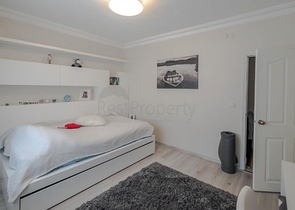 في مركز اسطنبول - بشيكتاش - دوبلكس خمس عرف وصالة مفروشة .