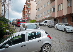 في مركز اسطنبول - بشيكتاش - دوبلكس خمس عرف وصالة مفروشة .