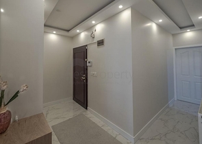 في مركز اسطنبول - بشيكتاش - دوبلكس خمس عرف وصالة مفروشة .