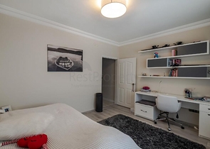 في مركز اسطنبول - بشيكتاش - دوبلكس خمس عرف وصالة مفروشة .