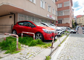 في مركز اسطنبول - بشيكتاش - دوبلكس خمس عرف وصالة مفروشة .