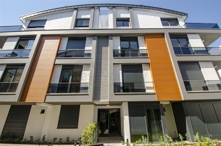 شقق 1 + 1، 2 + 1، 3+1 في مجمع في منطقة جوزيلوبا لارا