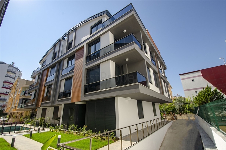 شقق 1 + 1، 2 + 1، 3+1 في مجمع في منطقة جوزيلوبا لارا