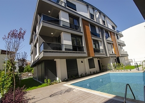 شقق 1 + 1، 2 + 1، 3+1 في مجمع في منطقة جوزيلوبا لارا