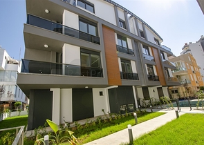 شقق 1 + 1، 2 + 1، 3+1 في مجمع في منطقة جوزيلوبا لارا