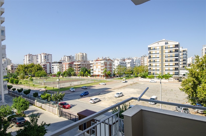 2 +1 شقة في لارا في مجمع مع مسبح الأولمبية