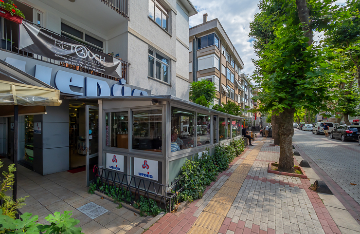 دوبلكس اربع غرف وصالة -قريبة من البحر في مركز اسطنبول 