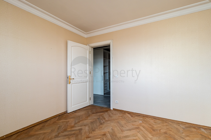 دوبلكس اربع غرف وصالة -قريبة من البحر في مركز اسطنبول 