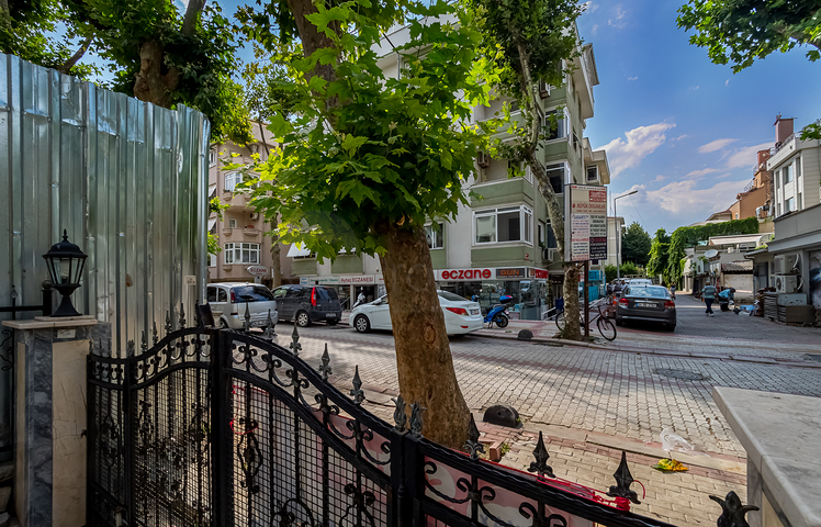 دوبلكس اربع غرف وصالة -قريبة من البحر في مركز اسطنبول 