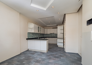 دوبلكس اربع غرف وصالة -قريبة من البحر في مركز اسطنبول 