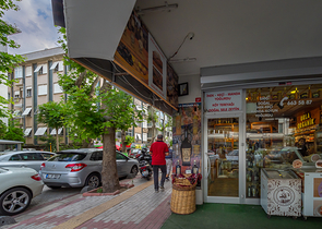 دوبلكس اربع غرف وصالة -قريبة من البحر في مركز اسطنبول 