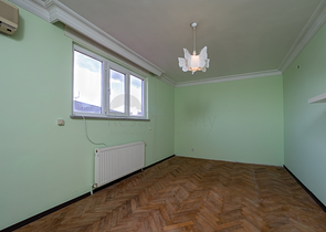 دوبلكس اربع غرف وصالة -قريبة من البحر في مركز اسطنبول 