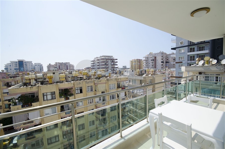 شقة غرفة وصالة ضمن مجمع سكني حديث بسعر جيد 