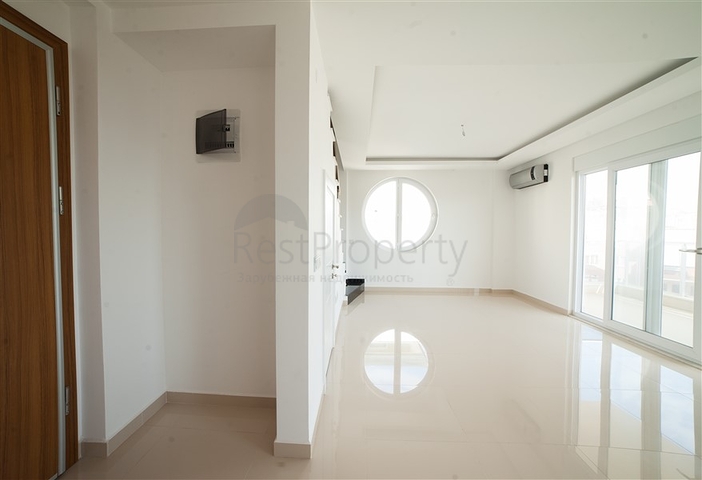 دوبلكس - ثلاث غرف وصالة - في مركز الانيا بالقرب من شاطئ كليوباترا  الشهير 