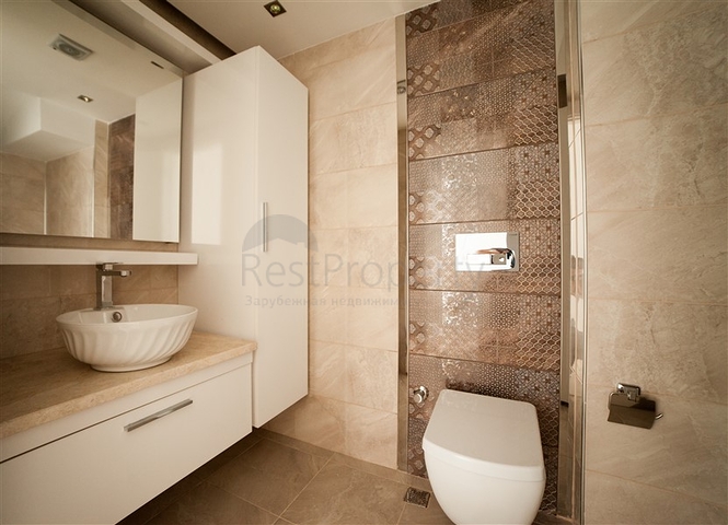 دوبلكس - ثلاث غرف وصالة - في مركز الانيا بالقرب من شاطئ كليوباترا  الشهير 