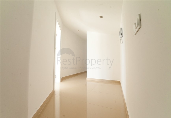 دوبلكس - ثلاث غرف وصالة - في مركز الانيا بالقرب من شاطئ كليوباترا  الشهير 