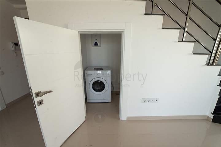 دوبلكس - ثلاث غرف وصالة - في مركز الانيا بالقرب من شاطئ كليوباترا  الشهير 