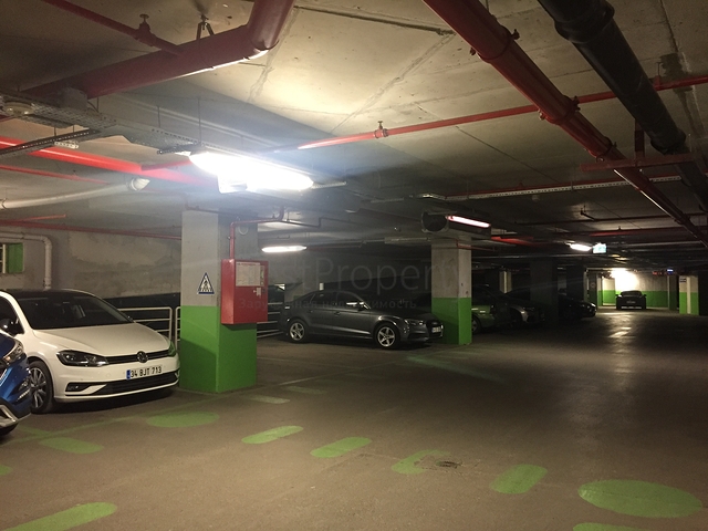 غرفة وصالة ضمن مجمع فخم في مركز اسطنبول 