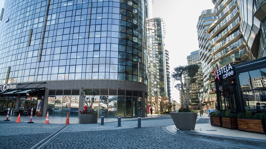 غرفة وصالة ضمن مجمع فخم في مركز اسطنبول 