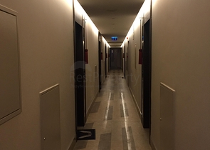 غرفة وصالة ضمن مجمع فخم في مركز اسطنبول 