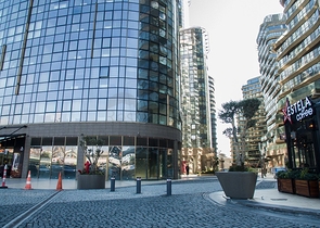 غرفة وصالة ضمن مجمع فخم في مركز اسطنبول 