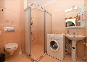 اول خط على البحر - غرفتين وصالة مفروشة في منطقة مهموتلار / الانيا 