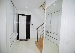 اطلالة بحر ساحرة - شقة مفروشة اربع غرف وصالة في مركز الانيا 