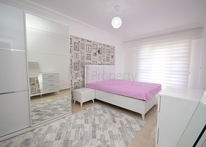 شقة غرفتين وصالة باطلالة بحرية مباشرة في الانيا 