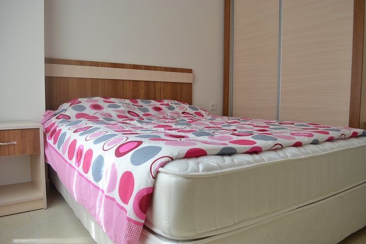 شقة غرفة وصالة مفروشة ضمن مجمع سكني في مهموتلار / الانيا 