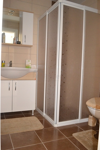 شقة غرفة وصالة مفروشة ضمن مجمع سكني في مهموتلار / الانيا 