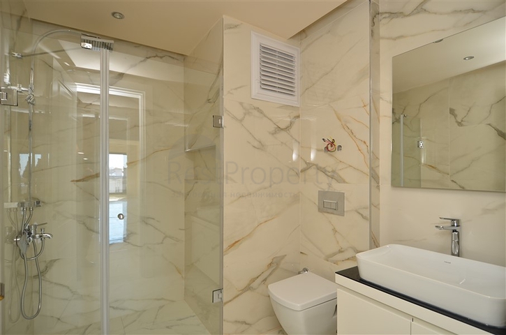 دوبلكس فاخرة باطلالة بحرية في مهموتلار / الانيا  دوبلكس فاخرة باطلالة بحرية في مهموتلار / الانيا