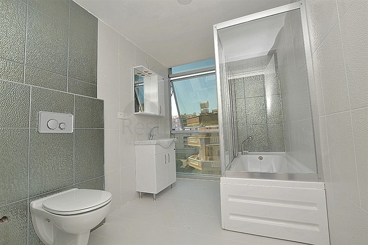 شقة غرفتين وصالة ضمن مجمع سكني في مهموتلار / الانيا 