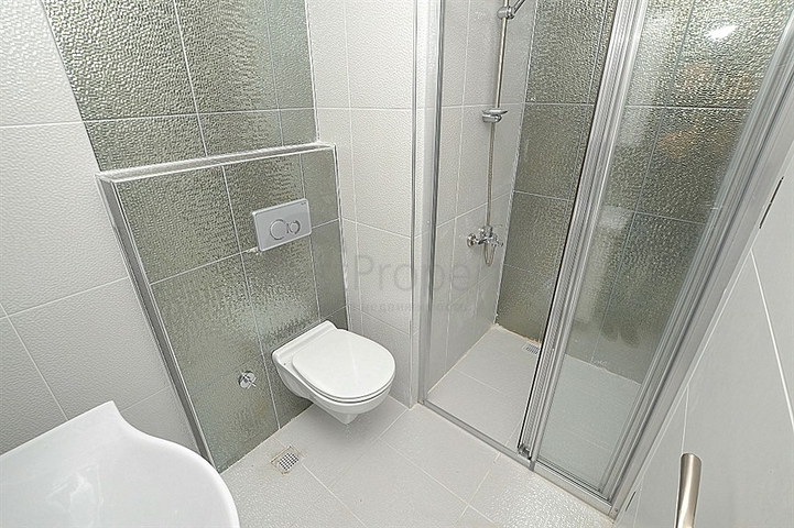 شقة غرفتين وصالة ضمن مجمع سكني في مهموتلار / الانيا 