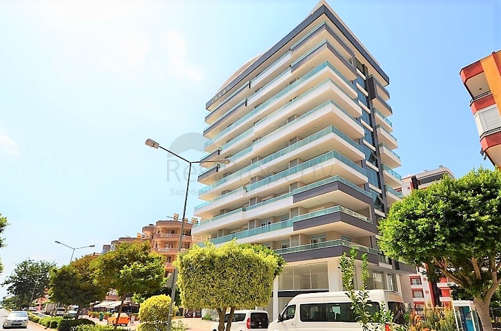 شقة غرفتين وصالة ضمن مجمع سكني في مهموتلار / الانيا 