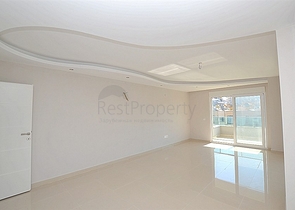 شقة غرفتين وصالة ضمن مجمع سكني في مهموتلار / الانيا 