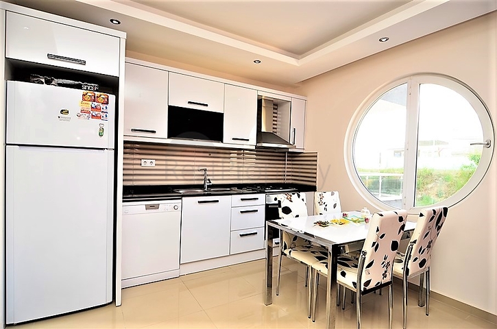 شقة غرفة وصالة مفروشة ضمن مجمع يضم كافة الخدمات في جيكجلي / الانيا 