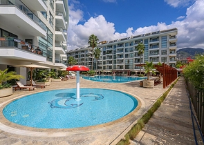 استديو مفروش ضمن مجمع خمس نجوم في كاستل / الانيا 