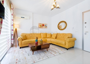 استديو مفروش ضمن مجمع خمس نجوم في كاستل / الانيا 