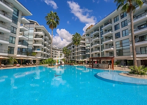 استديو مفروش ضمن مجمع خمس نجوم في كاستل / الانيا 