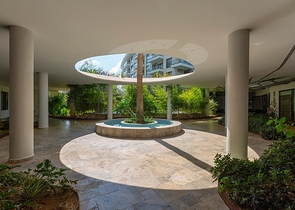 استديو مفروش ضمن مجمع خمس نجوم في كاستل / الانيا 