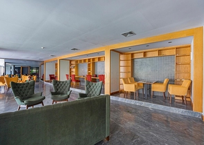 استديو مفروش ضمن مجمع خمس نجوم في كاستل / الانيا 